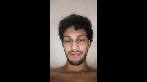 Snapshot of roskof69 chatting on 02/20/25, 09:22 Ribuu online show from 02/20/25, 09:22