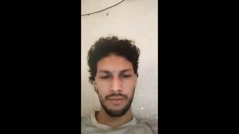 Snapshot of roskof69 chatting on 02/24/25, 01:31 Ribuu online show from 02/24/25, 01:31