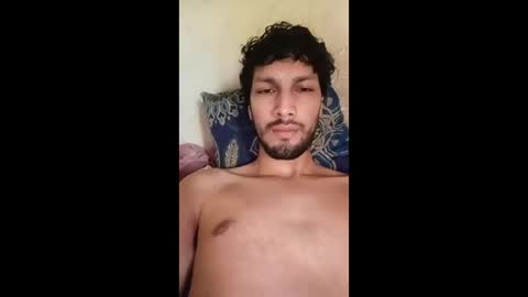 Snapshot of roskof69 chatting on 10/03/25, 08:17 Ribuu online show from 10/03/25, 08:17