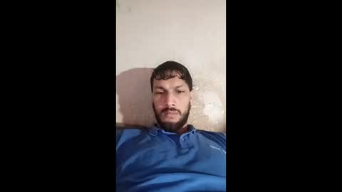 Snapshot of roskof69 chatting on 10/27/25, 05:28 Ribuu online show from 10/27/25, 05:28