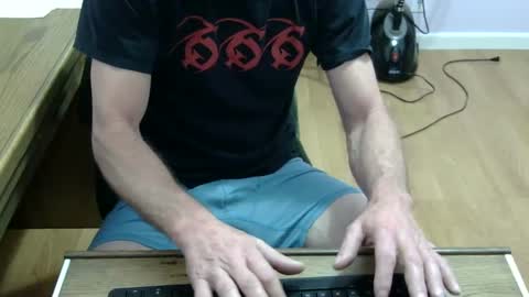 Snapshot of ross96180 chatting on 02/23/25, 09:00 ross96180 online show from 02/23/25, 09:00