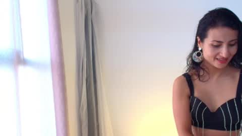 Ross BakerHot online show from 02/10/25, 06:03