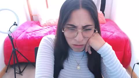 rosse online show from 12/18/25, 02:23