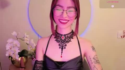 Miss Rosse online show from 12/04/25, 03:21