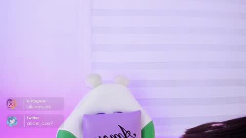   online show from 02/07/25, 02:15