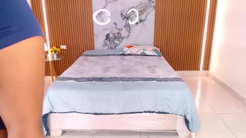 Rossi Hill online show from 02/21/26, 11:55