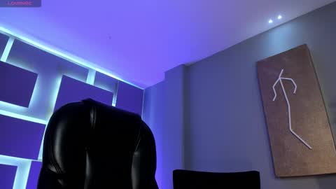 Snapshot of rossirivers chatting on 03/08/26, 05:39 Rossie Rivers online show from 03/08/26, 05:39