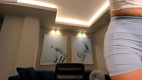 Snapshot of rossirivers chatting on 04/10/26, 12:10 Rossie Rivers online show from 04/10/26, 12:10