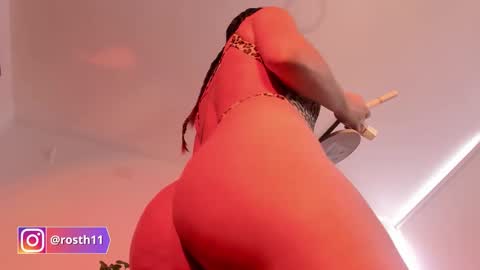 Im Ross   online show from 10/25/25, 07:08