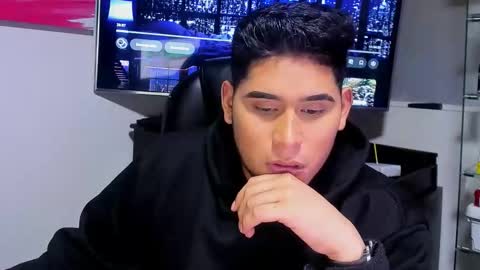 roswall25 online show from 01/10/26, 07:32