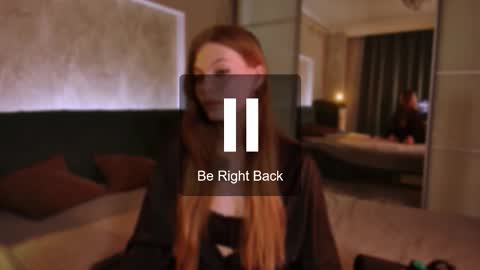 rosy_black_ online show from 10/30/25, 06:52