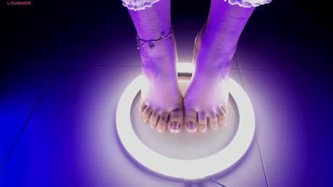 Snapshot of rosyejones chatting on 09/19/25, 03:08 rosyejones online show from 09/19/25, 03:08