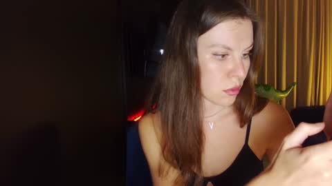 roter_rita online show from 10/19/25, 07:36