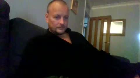 Snapshot of rotunda1874 chatting on 09/10/25, 05:46 rotunda1874 online show from 09/10/25, 05:46