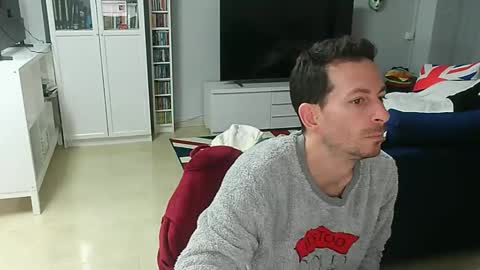 Snapshot of roubarixx chatting on 04/12/26, 06:29 roubarixx online show from 04/12/26, 06:29
