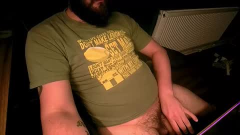 Snapshot of roughwonder chatting on 09/12/25, 02:44 Luke online show from 09/12/25, 02:44