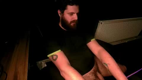 Snapshot of roughwonder chatting on 09/16/25, 02:12 Luke online show from 09/16/25, 02:12