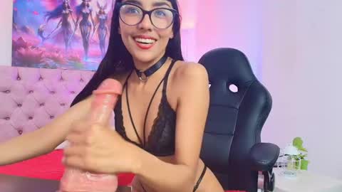 Snapshot of roulyy chatting on 01/09/25, 07:50 JESSY ROULY online show from 01/09/25, 07:50