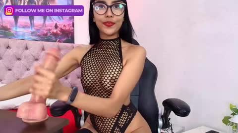 Snapshot of roulyy chatting on 02/03/25, 07:52 JESSY ROULY online show from 02/03/25, 07:52