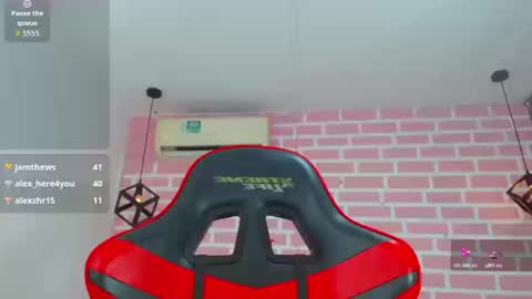 Snapshot of rous_55 chatting on 09/11/25, 09:37 Rous online show from 09/11/25, 09:37