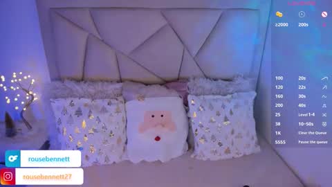 Snapshot of rouse_benett27 chatting on 12/14/25, 02:39 online show from 12/14/25, 02:39