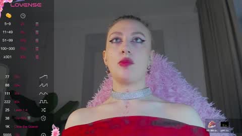 Snapshot of rouse_macgooune chatting on 03/07/25, 12:34 Rouse online show from 03/07/25, 12:34