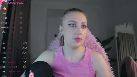 Snapshot of rouse_macgooune chatting on 03/07/25, 06:43 Rouse online show from 03/07/25, 06:43