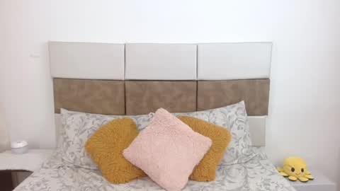 RouseDawson19 online show from 09/24/25, 03:37