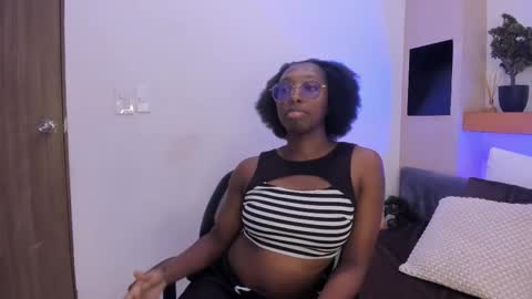 rouselux online show from 02/20/26, 08:20