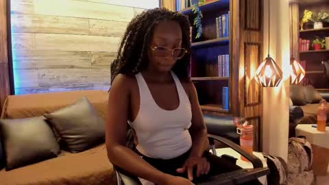 rouselux online show from 02/28/26, 07:26