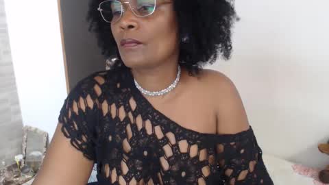 luxa online show from 02/05/25, 08:57