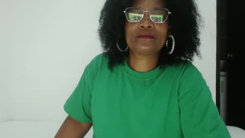 luxa online show from 10/05/25, 11:35