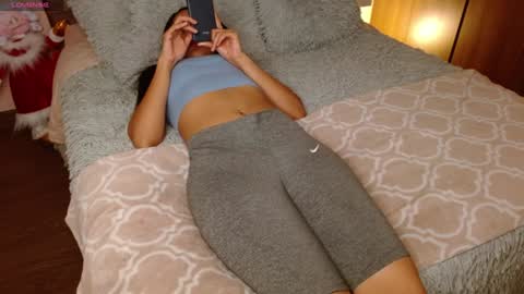 Snapshot of rouss_henao chatting on 01/19/25, 02:36 Rouss marie henao online show from 01/19/25, 02:36