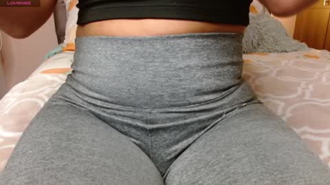 Snapshot of rouss_henao chatting on 02/01/25, 06:32 Rouss marie henao online show from 02/01/25, 06:32