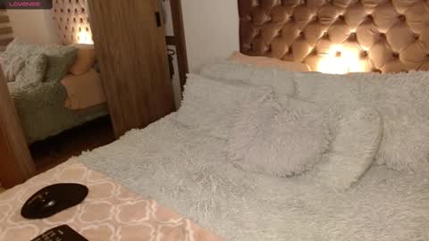 Snapshot of rouss_henao chatting on 03/08/25, 10:45 Rouss marie henao online show from 03/08/25, 10:45