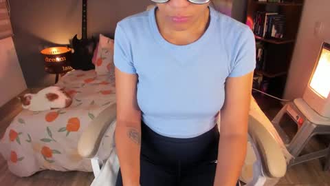 Snapshot of rouss_henao chatting on 09/10/25, 09:53 Rouss marie henao online show from 09/10/25, 09:53