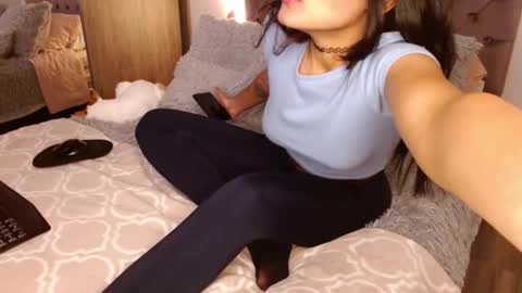 Snapshot of rouss_henao chatting on 10/11/25, 09:41 Rouss marie henao online show from 10/11/25, 09:41