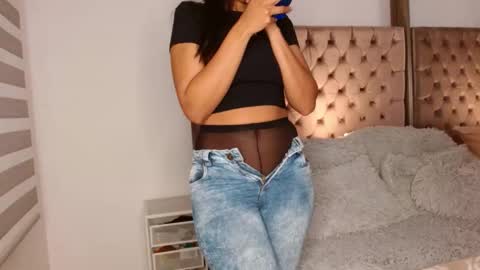 Snapshot of rouss_henao chatting on 10/13/25, 10:48 Rouss marie henao online show from 10/13/25, 10:48