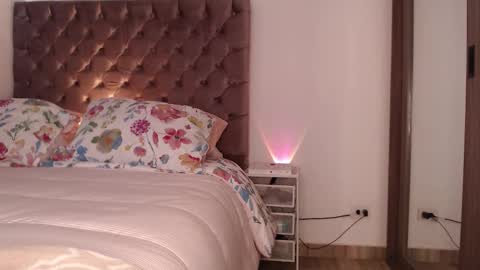 Snapshot of rouss_henao chatting on 12/01/25, 01:16 Rouss marie henao online show from 12/01/25, 01:16