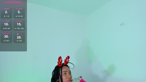 Snapshot of rouss_sweet chatting on 12/22/24, 03:00 rous online show from 12/22/24, 03:00