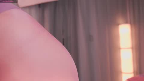 Rousse 3 online show from 11/30/25, 12:09