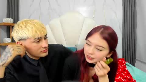 Snapshot of rousse_n_kenji chatting on 07/31/26, 01:05 rousse_n_kenji online show from 07/31/26, 01:05