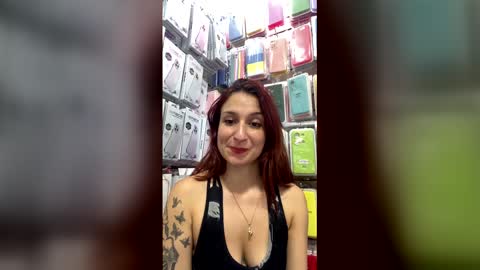 Snapshot of roussehills chatting on 01/11/26, 09:53 roussehills online show from 01/11/26, 09:53