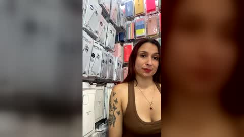 Snapshot of roussehills chatting on 01/15/26, 07:17 roussehills online show from 01/15/26, 07:17