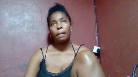 rovaelyah online show from 02/01/26, 07:18