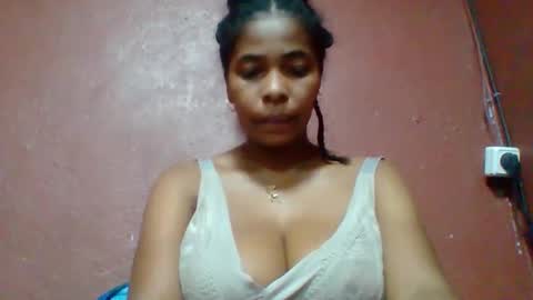 rovaelyah online show from 03/29/26, 03:17
