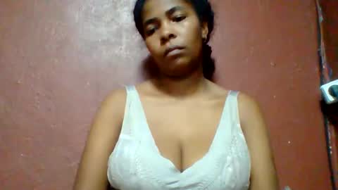 rovaelyah online show from 04/25/26, 01:41