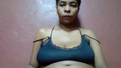 rovaelyah online show from 05/05/26, 03:14