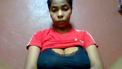 rovaelyah online show from 05/14/26, 02:40