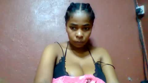 rovaelyah online show from 06/02/26, 06:04